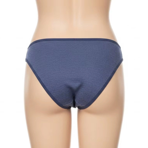 กางเกงชั้นในบิกินี่ผ้าใยย้อมสีระบายอากาศได้ดีสำหรับผู้ใหญ่ ผลิตจากไนลอนผสมสแปนเด็กซ์ นุ่ม ยืดหยุ่น สวมใส่สบาย เหมาะสำหรับใส่ในชีวิตประจำวัน - Product Image 4