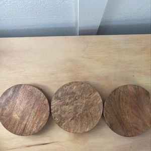 Wholesale Personalized Square Round Bamboo Wood <b>Coasters</b> Walnut Cup Mat Wooden <b>Drink</b> <b>Coaster</b> for Kitchen Use Promotional Item - Product Image 1