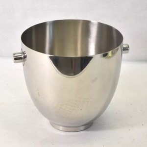 Seau à glace en métal argenté de qualité supérieure pour hôtel et bar | Refroidisseur de vin de champagne avec logo personnalisé | Baignoire de boisson de fête de restaurant et d'événement - Product Image 1