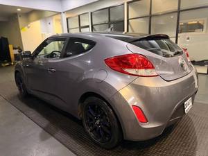 Auto Usado Confiable, Hyundai Veloster 2016, 3 Puertas, Hatchback, con Interior Negro - Product Image 6