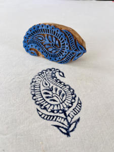 Bloc de bois sculpté à la main, motif paisley, feuille, médaillon, design géométrique |   Bloc de tissage traditionnel indien - Product Image 1