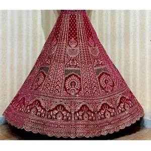 Exclusivo Riddhi Suman nupcial conjunto 12 Kali Lehenga con Jarakan bordado doble Dupatta para ocasiones especiales de fiesta - Product Image 5
