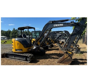 มีรถขุดขนาดเล็ก John Deere 50G พร้อมแรงดันแรงดันน้ำหนักของบุ้งกี๋ 8267 ปอนด์ และตัวตั้งค่าเกียร์มอเตอร์เดินหน้า 2 สปีด - Product Image 2