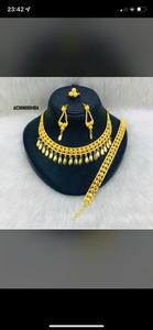 24K mạ vàng Dubai đồ trang sức thời trang vòng cổ <span class=keywords><strong>Set</strong></span> bông tai Bangles combs trâm cài vật liệu đồng cho mỹ - Product Image 6