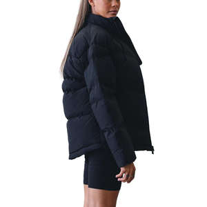 Meilleure vente Veste matelassée de couleur unie sur mesure de haute qualité à capuche pour hommes pour l'hiver en extérieur - Product Image 4