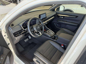 Honda CR-V 2025 Usado, Limpio, Potencia 109kW (148hp), Híbrido AWD (Gasolina/Eléctrico), Euro 6d, Transmisión Automática, Volante a la Izquierda - Product Image 4