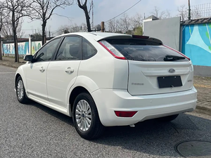 Auto Compacto Hatchback Usado de Buena Calidad, Año 2024 |   Motor de Gasolina de 1.8 L |   Transmisión Manual |   Vehículo Clásico de 5 Puertas para Exportación - Product Image 4