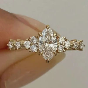 Anillo de Diamante Marquise Brillante de 1.00CT Cultivado en Laboratorio para Mujer, Oro Sólido de 14K, Regalo de Joyería para Aniversario, Boda o Promesa para Enamorados - Product Image 1