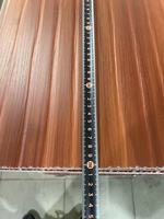 Paneles Acanalados de PVC Machihembrados de 300*8/8.5/9/9.5mm para Falso Techo, Plafón o Cielo Raso para Hotel con Sistema de Rejilla de Fácil Instalación