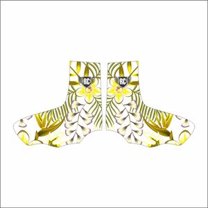 PURE Solid Plain Personnalisé en gros Amérique Impression par sublimation Spandex Sports Compression Soccer Spats Cover Couvre-crampons de football - Product Image 4