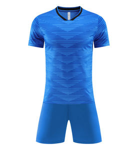 Camiseta de Fútbol 7V7 OEM 2025, Transpirable, de Malla, Secado Rápido, 100% Poliéster, Diseño Personalizado con Nombre del Equipo, Manga Corta, Color Personalizado - Product Image 2