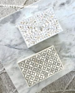 Boîte à bijoux en bois de qualité supérieure avec incrustation d'os indien Design de vadrouille exquis-Cadeau parfait pour les amateurs de bijoux - Product Image 2