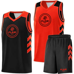 Ensemble d'uniformes de basket-ball personnalisables de haute qualité pour hommes-Hauts de chemise de sport respirants et shorts grande taille avec impression numérique - Product Image 3