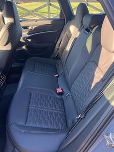 รถยนต์ออดี้ RS/6 Avant Wagon ปี 2022 พร้อมหลังคาซันรูฟ ไฟหน้า กล้องมองหลัง 360 องศา เบาะไฟฟ้า - Product Image 6