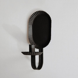 Porte-bougie mural en fer, design ovale noir, durable, décoration d'éclairage pour la maison et les mariages, porte-bougie mural vintage - Product Image 1