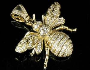 14K chapado en oro amarillo 1,35 Ct redondo princesa corte Moissanite belleza abeja HipHop estilo Pave Set colgante - Product Image 2