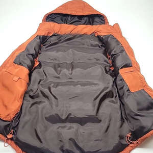 Veste matelassée oversize à capuche pour femme MOVATEXTILES, veste à bulles en coton rembourrée, vêtements d'extérieur chauds pour l'hiver, veste matelassée personnalisée - Product Image 6