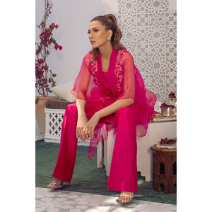 Set Due Pezzi in Chiffon Floreale <span class=keywords><strong>Viva</strong></span> Magenta - Top Corto Casual e Pantaloni a Zampa per Donna - Product Image 1