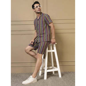 Ensemble coordonné en coton rayé multicolore pour homme Amanush, chemise à manches courtes à col cranté et short, tenue décontractée d'été en 2 pièces - Product Image 1