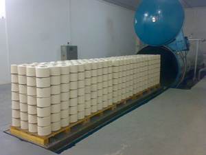 Machines de teinture textiles automatiques améliorées CEDIT avec des fonctionnalités de chargement améliorées pour la fixation et le conditionnement de fils cylindriques - Product Image 1