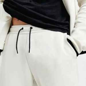 Diseño OEM 69% algodón 31% poliéster blanco hombres Tech Fleece chándal con cremallera completa Sudadera con capucha Joggers pantalones de chándal - Product Image 3