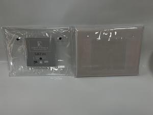 Pochette en PVC transparente personnalisée avec boutons-pression |   Étui de présentation pour literie imperméable et taie d'oreiller en satin - Product Image 2