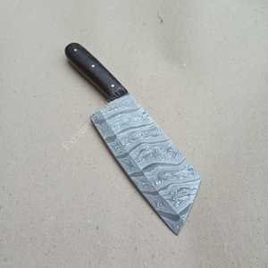 Couteau de cuisine en acier damassé fait à la main couteau couperet à viande manche en bois avec gaine en cuir - Product Image 3