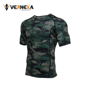 <b>Men's</b> Customized Compression Top Seamless Gym Workout Rashguard with Wicking Performance for Autumn Season Active Exercise - Product Image 6