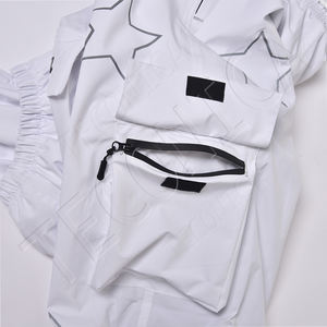 Pantalon de neige cargo imperméable unisexe de style super baggy pantalon de ski isolé coupe-vent pour hommes et femmes - Product Image 4