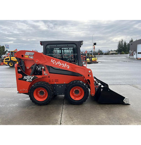 Cargadora compacta de orugas Kubota SVL97 2 premium, máquina de dirección deslizante duradera para carga - Product Image 3