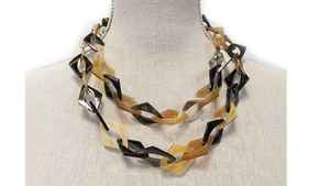 Collier en corne de buffle, beauté de la nature avec notre superbe collier en corne de buffle - Product Image 2