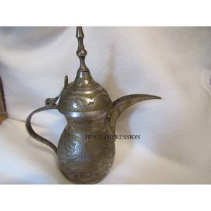 กาต้มชาแบบดัลลาห์ สแตนเลสแบบอาหรับ เป็นมิตรกับสิ่งแวดล้อม สไตล์โมเดิร์น สำหรับใช้กลางแจ้ง ร้านอาหาร วางบนโต๊ะเสิร์ฟกาแฟ ใช้ในร้านกาแฟ - Product Image 4