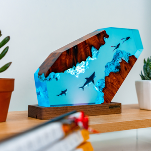 Lámpara de resina personalizada, lámpara de resina de Anime, luz de noche LED, regalo hecho a mano, lámpara de diorama art deco, regalo personalizado, lámpara de epoxi de Anime - Product Image 4