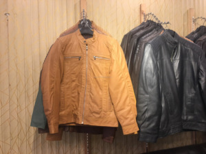 Veste en cuir personnalisable de qualité supérieure décontractée 100% en cuir épais coupe-vent pour les cavaliers pour Sialkot - Product Image 3