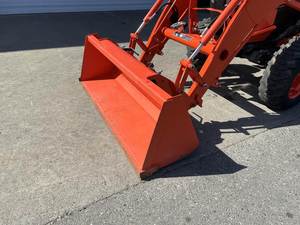 Tractor Compacto L4060HSTC 2023 - Tractor Utilitario de Alto Rendimiento y Enfoque en la Comodidad - Product Image 6