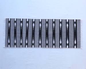 Alfombra de algodón hecha a mano de fabricante indio 2X6, alfombra geométrica lavable de gran tamaño, estilo tradicional para uso doméstico, tejida a mano - Product Image 1