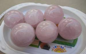 WHOLESALE NATURAL ROSE QUARTZ GEMSTONE SPHERE BALL/HIGH QUALITY <b>PINK</b> ROSE SPHERE AND BALL/BULK QUARTZ CRYSTA; ROSE AGATE SPHERE - Product Image 3