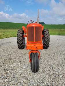 Tractor de Ruedas Allis-Chalmers WD45 de 90HP Usado con Más de 50,000 Horas de Uso 600kg - Product Image 6