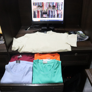 T-shirt à manches courtes col rond pour homme, en coton de première classe, couleur unie - Product Image 4