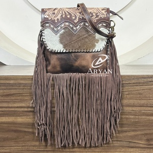 Bolso Bandolera de Cuero Vacuno con Flecos, Diseño de Lujo, Hecho a Mano, Gran Capacidad, para Mujer - Product Image 1