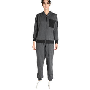 Chándales de mujer con cremallera completa de diseño personalizado del proveedor directo de fábrica Último estilo Algodón hecho Logotipo personalizado Tallas grandes Invierno - Product Image 1