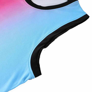 เสื้อกีฬาบาสเก็ตบอลราคาส่งถูก ผ้าโพลีเอสเตอร์ 100% ระบายอากาศได้ดี พิมพ์ลาย ซับเหงื่อ ป้องกันรังสียูวี - Product Image 6