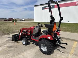 Tracteur agricole CASE IH FARMALL 25SC 4x4 2x2 en bon état, prix de gros. Composants principaux : pompe et boîte de vitesses. - Product Image 6