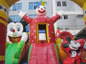 Terrain de jeux géant gonflable en PVC pour location commerciale ou événements festifs - Product Image 3