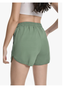 Shorts de survêtement décontractés pour femmes, ourlet arrondi, shorts de détente en coton d'été, shorts de sport en jersey avec cordon de serrage, vente en gros - Product Image 4