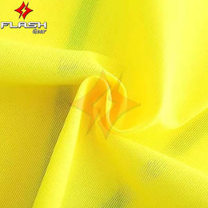 Gilet de sécurité haute visibilité en polyester imperméable, conforme à la norme ANSI Classe 1, avec logo personnalisé pour les travailleurs en extérieur et les coureurs - Product Image 4