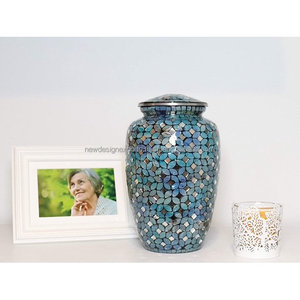 Urne funéraire en verre mosaïque - Urne funéraire artisanale pour cendres humaines - Product Image 2