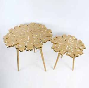 Chất lượng tốt nhất kim loại rắn nhôm mạ vàng Bàn cà phê Bộ 2 với ba chân thiết kế cổ điển Bàn cà phê trên giá bán - Product Image 5