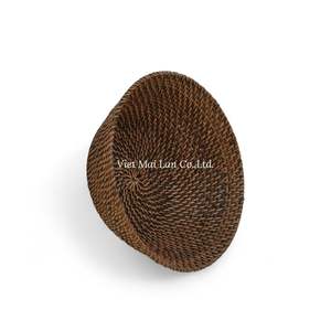 Bandeja de Ratán Hecha a Mano con Acabado Natural para Servir en la Mesa de Comedor y Decoración de Interiores - Product Image 2