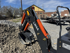 Tracteur à roues T-I-T-A-N ATTACHMENTS LW71 2025 avec pompe à engrenages moteur - Product Image 3